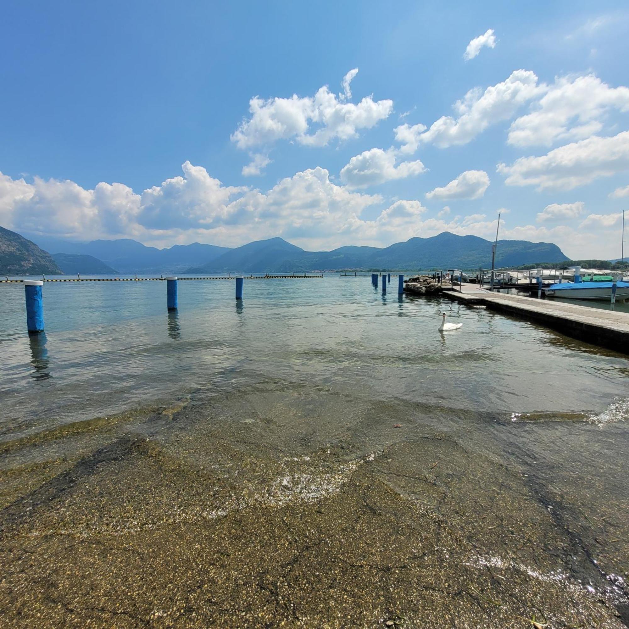 Light On Lake Iseo Клузане Экстерьер фото